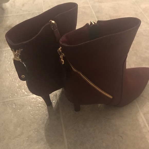 NWOT Sergio Bari burgundy boots Size 7 - Picture 7 of 8